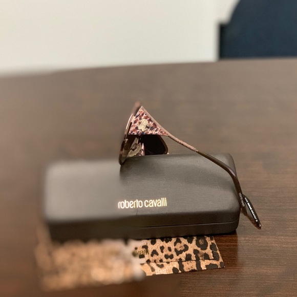 Authentic Roberto Cavalli Women’s Sunglasses - Picture 6 of 8